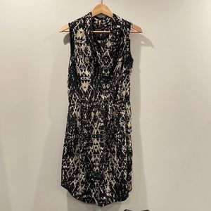 Sleeveless dress